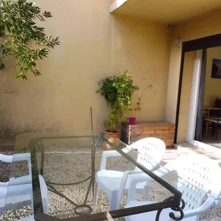 Little Garden 3 Pers Jardin Apartment *